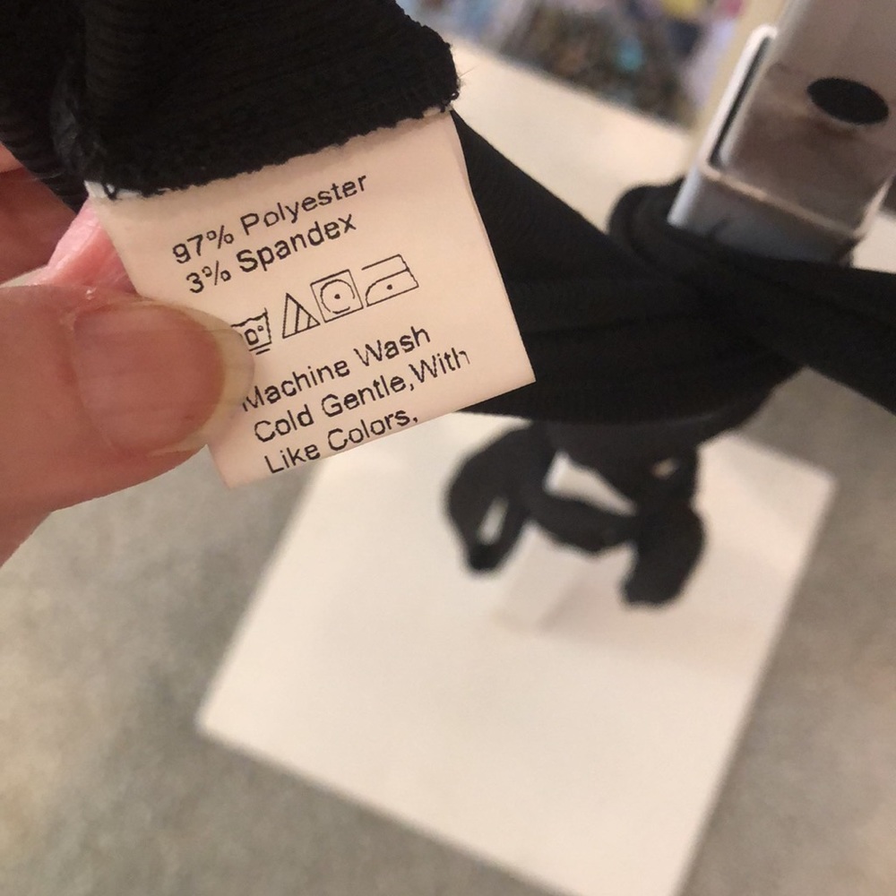 Shein 🥳HP🥳Wrap around Shirt - Picture 3 of 4